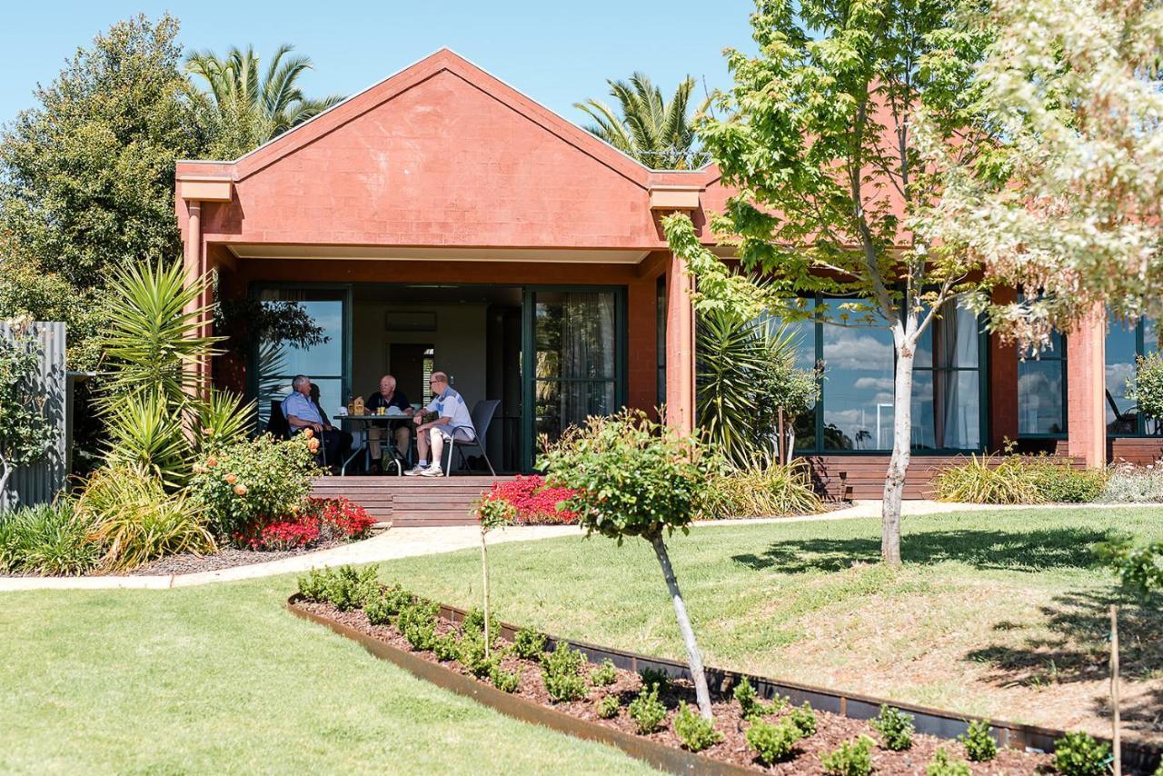 Tuileries At De Bortoli Rutherglen Extérieur photo